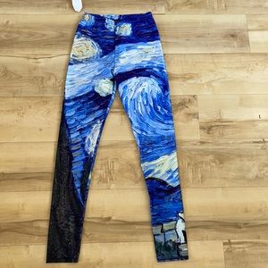 The Starry Night NWT Small Leggings